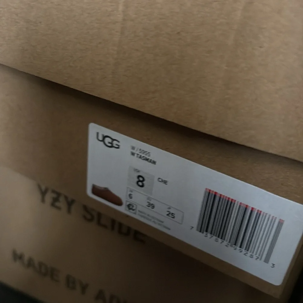 UGG Tasman slipper - Picture 9 of 9